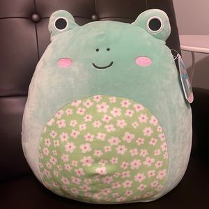 NWT Wendy the Frog Squishmallow 12”